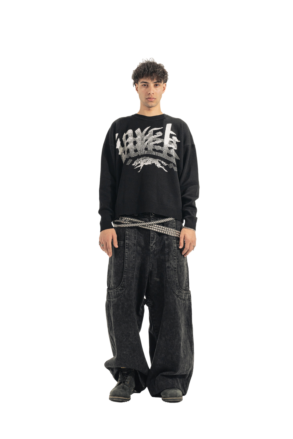 Invictus Black Crewneck