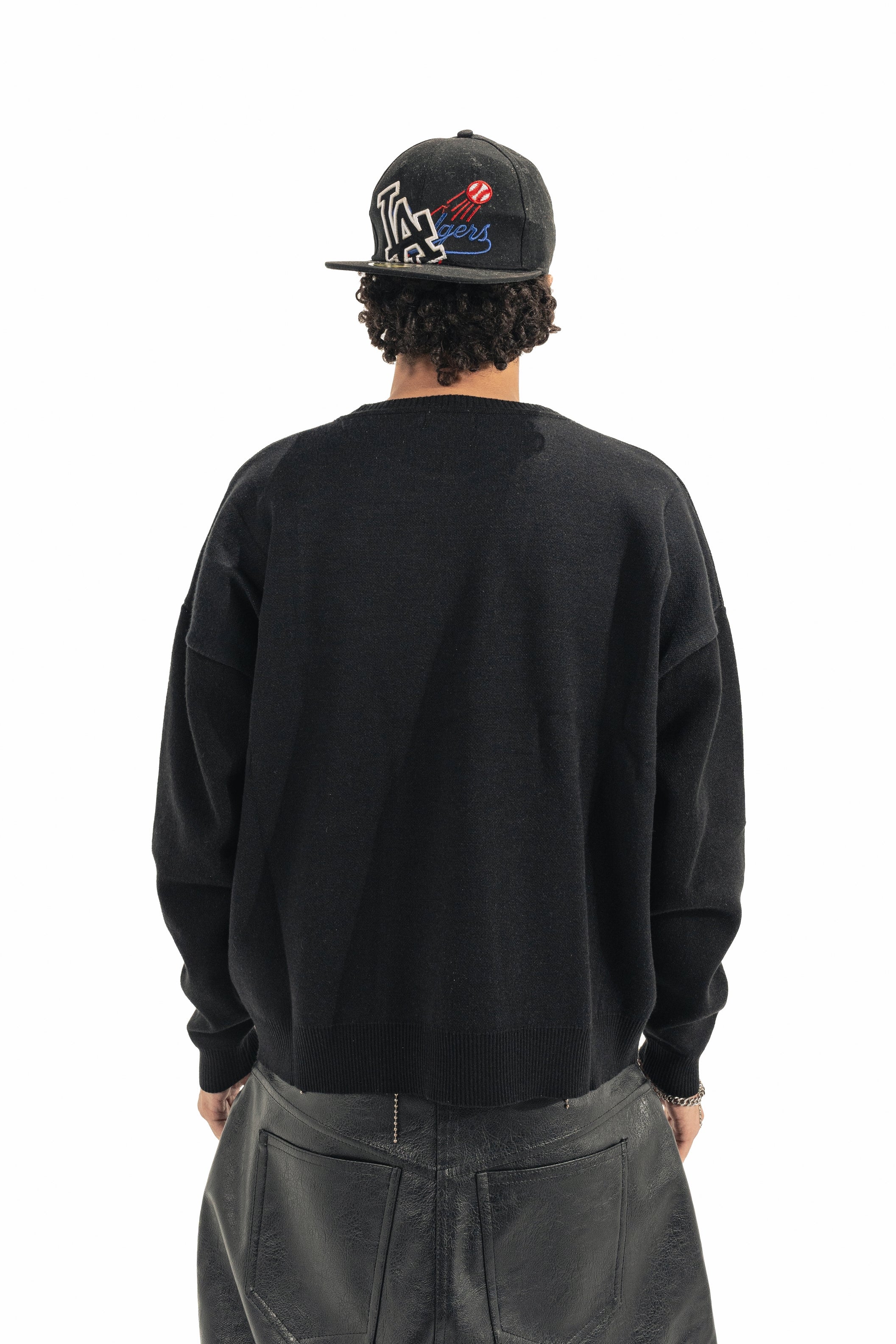 Invictus Black Crewneck